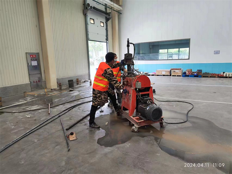 林甸厂房地面下沉塌陷注浆加固施工